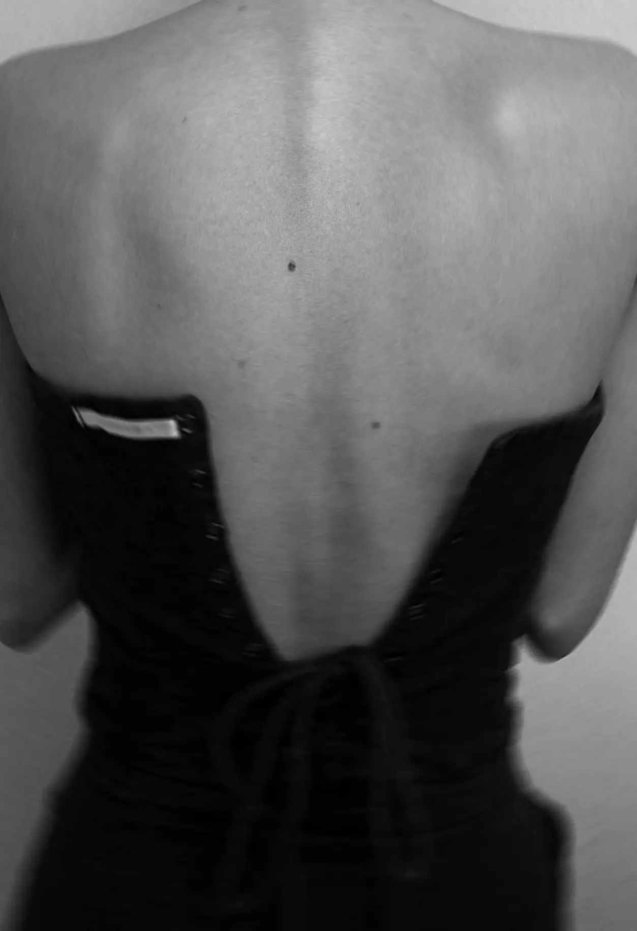 Dos d’une silhouette noire